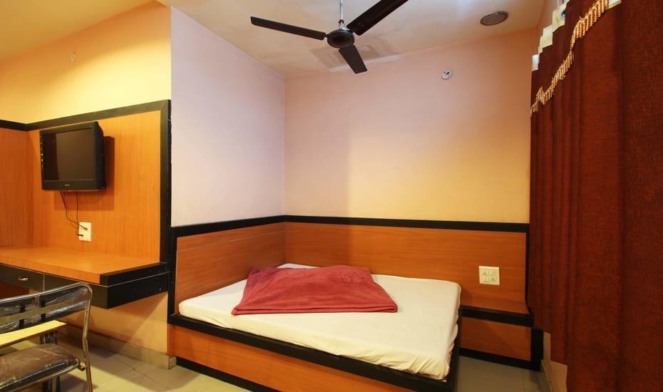 Hotel Pakeeza Ajmer Buitenkant foto
