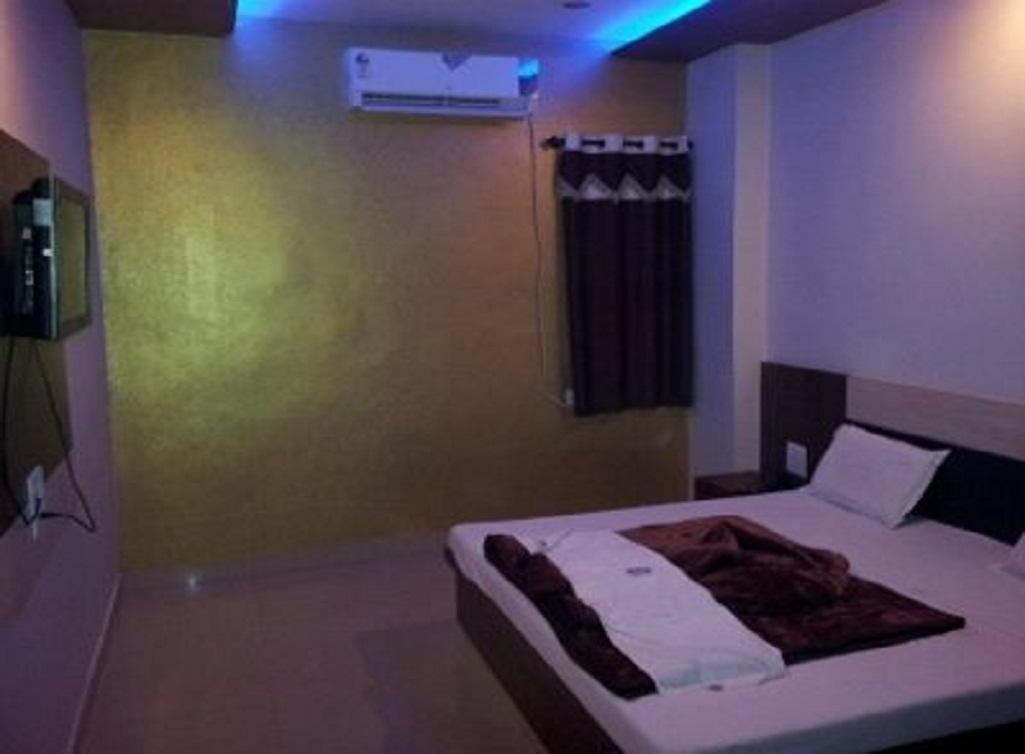 Hotel Pakeeza Ajmer Buitenkant foto